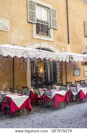 Rome, Italy - September 25, 2018: Cafe On The Street In Rome