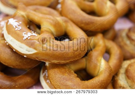 Freshly Baked Pretzels With Salt. Traditional Bavarian Pastry (german Bretz)