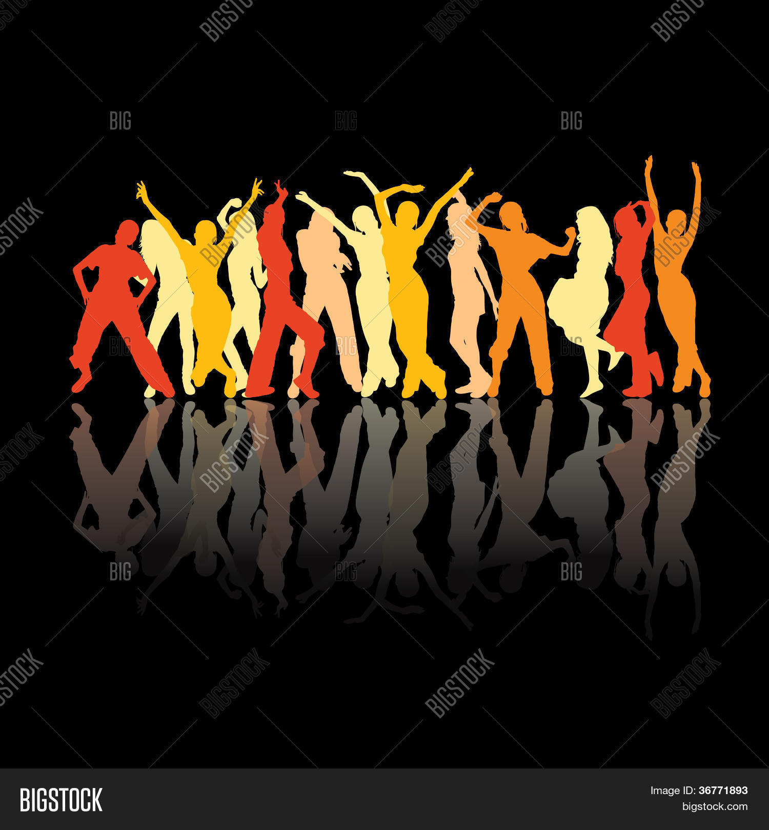 Девушка с рыжими волосами танцует. Восточный танец на природе. Оранжевый танцевать. Танцующая девушка. Танец на закате.