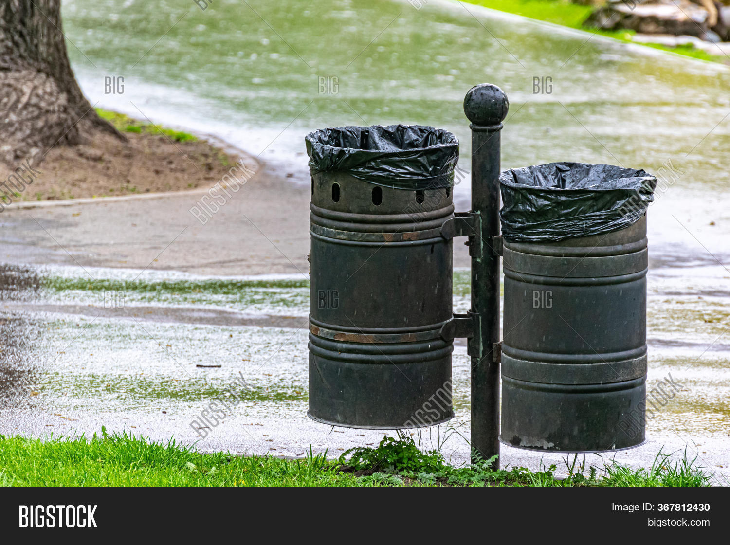 Trash Bin Public Park Image & Photo (Free Trial) Bigstock