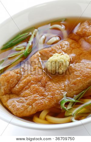 ก๋วยเตี๋ยว udon คิสึเนะ อาหารญี่ปุ่น