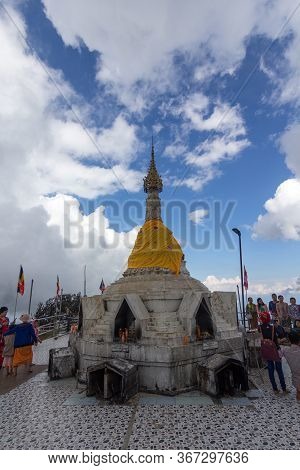 Mulayit Monastery Pagoda For Women , December,24,2018 :moei Wadi,myanmar
