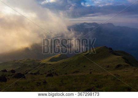 Mountain View With The Morning Sun Along With The Mist That Floats Through : Mulayit Taung,moei Wadi