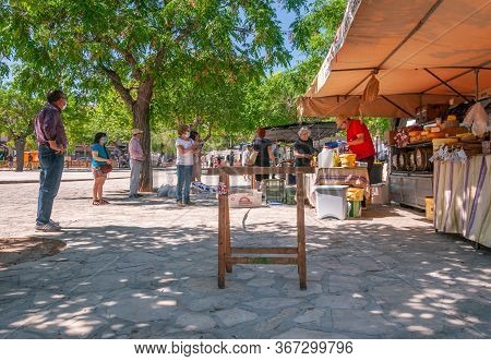 Sineu, Balearic Islands/spain; May/20/2020: Fruit And Vegetable Stall At The Traditional Street Mark