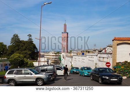 Tangier, Morocco - May 27, 2017: View Of The Minaret Of Sidi Bou Abib Mosque. Is A Mosque Near Grand