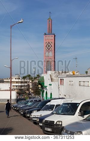 Tangier, Morocco - May 27, 2017: View Of The Minaret Of Sidi Bou Abib Mosque. Is A Mosque Near Grand