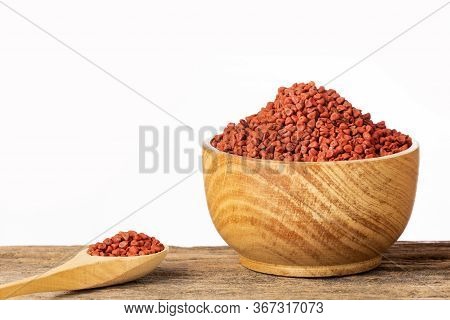 Bixa Orellana - Organic Achiote Seeds. Text Space