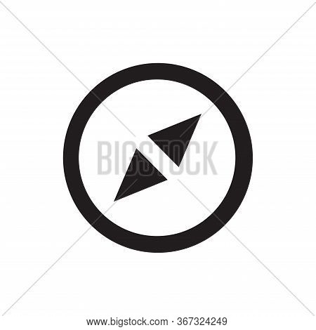 Compass Icon Isolated On White Background. Compass Icon In Trendy Design Style For Web Site And Mobi