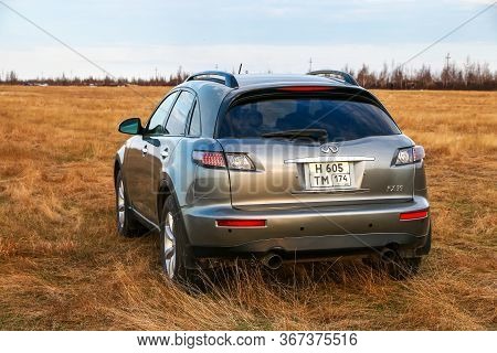 Novyy Urengoy, Russia - May 19, 2020: Crossover Infiniti Fx35 At The Countryside.