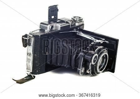 Konstantinovka, Ukraine - December 23, 2016: The Moskva-2 (mockba-2 In Cyrillic) Is A Medium Format 