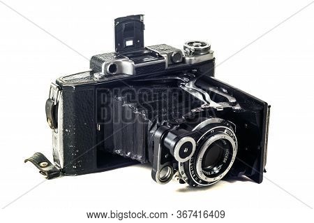 Konstantinovka, Ukraine - December 23, 2016: The Moskva-2 (mockba-2 In Cyrillic) Is A Medium Format 