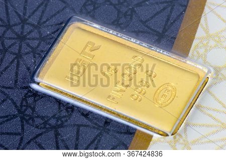 Pruszcz Gdanski, Poland - May 18, 2020: Igr Istanbul Gold Refinery 1 Gram Of Fine Gold 999,9. Gold B