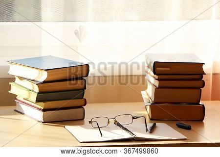 Preparation For Exams At The University. Write A Scientific Article. Write A Publication In A Newspa