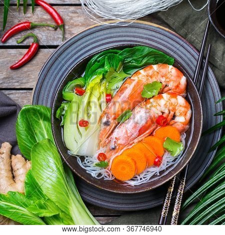Asian Bee Hoon, Bihun Soup With Shrimp, Prawn, Rice Noodles