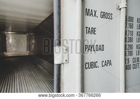 Detail Of White Open Door Empty Shipping Cargo Container For Transportation Shipping And Logistic Wi