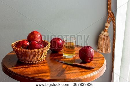 Apples On The Table,apple Juice,morning In The Room Next To The Window.