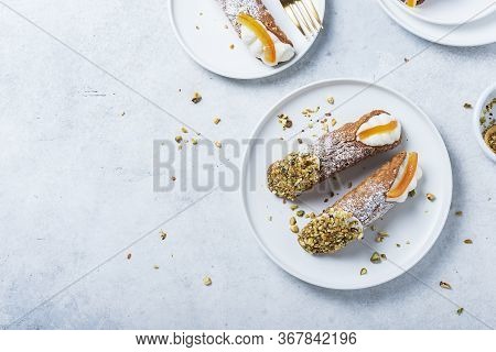 Traditional Italian Dessert Cannoli Siciliani