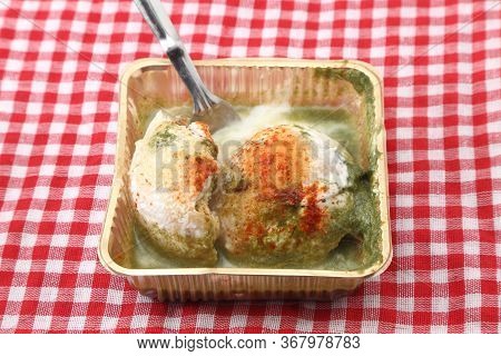 Famous Indian Food Dahi Bada.
