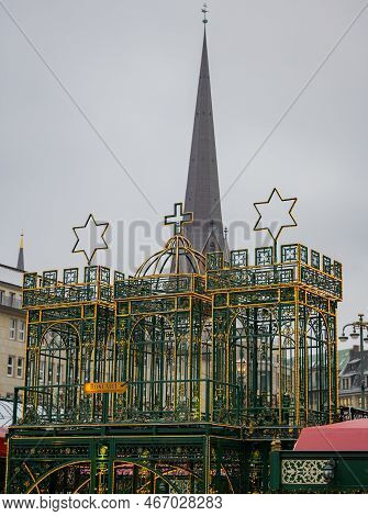 Hamburg - Germany, December 10, 2022: Entrance To The Roncalli Christmas Market In Front Of Hamburg 