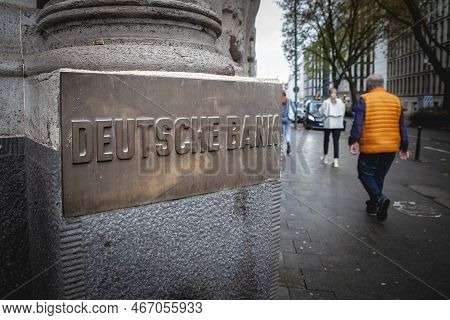 Dusseldorf, Germany - November 7, 2022: Selective Blur On An Old Deutsche Bank Logo On Their Office 
