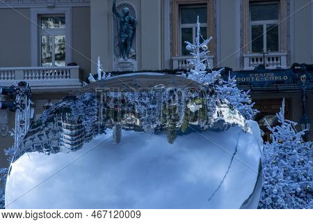 Monaco / Francia - December 10, 2022: Mirror Globe Near Casino Of Montecarlo, Montecarlo, Monaco, Fr