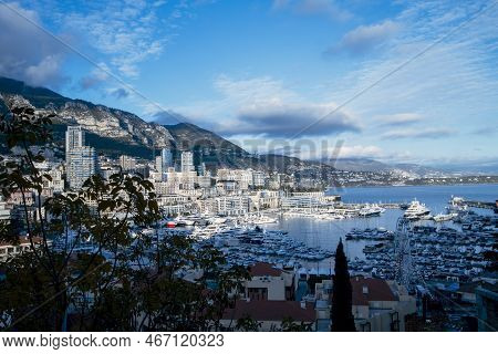 Monaco / Francia - December 10, 2022: Montecarlo Town View, Montecarlo, Monaco, France, Europe
