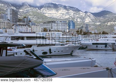 Monaco / Francia - December 10, 2022: Montecarlo Town View, Montecarlo, Monaco, France, Europe