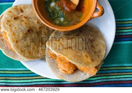 Mexican Gorditas De Migajas With Pork Rinds And Chile