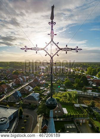 Rijkevorsel, Belgium, 9th Of June, 2022, Little Village Of Sint Jozef, On The Canal Dessel Schoten A