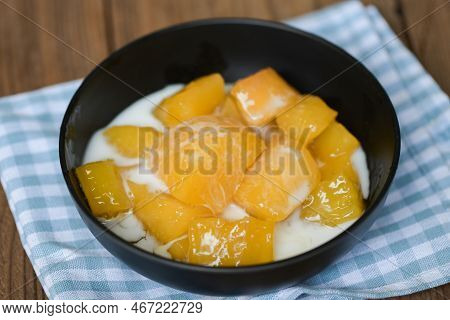 Cassava Food On The Table Food, Sweet Dessert Made Of Boiled Cassava, Sugar And Coconut Milik - Thai