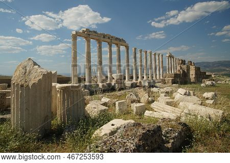 Columns In Laodicea On The Lycus Ancient City In Denizli City, Turkiye