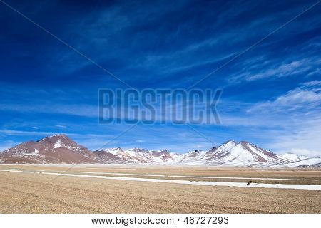 Deserto e montagna sull'Altiplano, bolivia