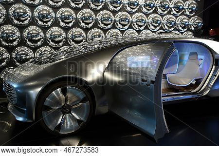 Warsaw, Poland - Jul 11: Mercedes Benz F 015 Concept Car At Copernicus Science Centre In Warsaw, Pol