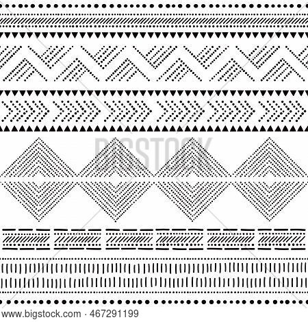 Old Prehistoric Pottery Inspired Seamless Pattern - Bell Beaker Folk Art, Repetitive Design With Dot