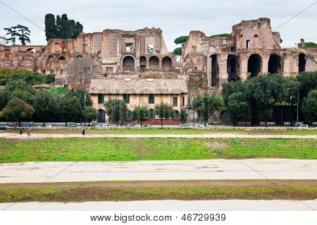 Palatyn i ziemi Circus Maximus w Rzymie