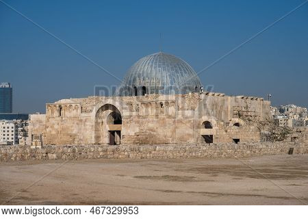 Amman, Jordan - October 24 2022: Monumental Gateway Of The Ummayad Palace On Amman Citadel Hill In J