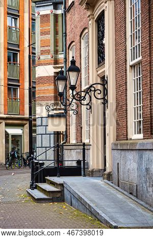 The Hague, Netherlands - October 22 2020 : An Idyllic View Of An Historic Entrance To A Builsing Wit