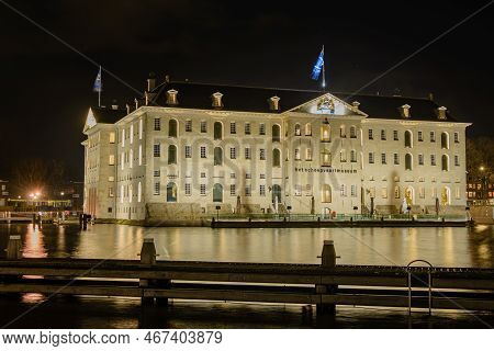 15  Decembar 2022, Amsterdam, Netherlands,  View On Amsterdam During The Light Festival In The Nethe
