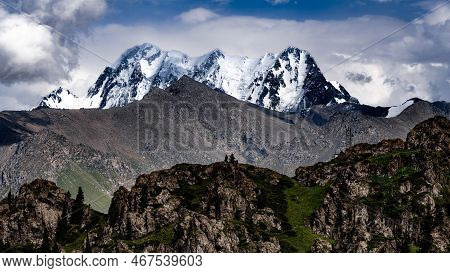 Bogda Peak Snow Mountain In Summer - Tianchi Scenic Spot In Tianshan Mountains, Xinjiang, China