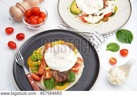 Kebab With Bacon And Fried Egg, Tomato, Spinach, Avocado, Pickled Peppers
