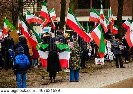 21 December 2022, The Hague, Netherlands, Iranian Protesters Demand From The Dutch House Of Represen
