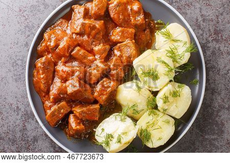 Wiener Saftgulasch Is A Hearty Stew That Consists Of Diced Lean Beef Drenched In A Thick, Flavorful 