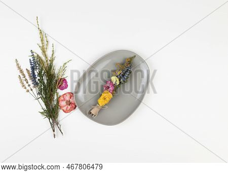 Diy Smudge Stick To Banish Bad Energy. Dried Herbs And Flowers Are Tied Into A Bundle With A Thread.