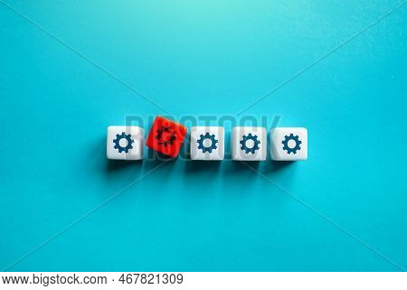 Failure And Critical Breakdown. Reliability, Fault Tolerance. Out Of Order, Malfunction. Duplicate P