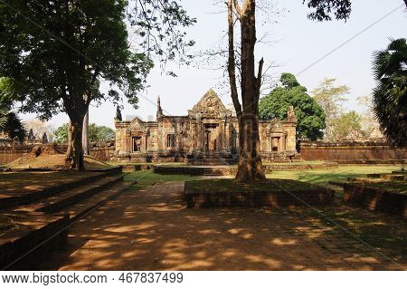 Prasat Muang Tam Stone Sanctuary Building Khmer Hindu Temple Style In Muangtam Historical Park For T