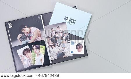Stray Kids Maxident Mini Album Box Set On Grey. Music Cd. South Korean Boy Band Straykids. Space For