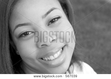 Lächelnd Teen Girl