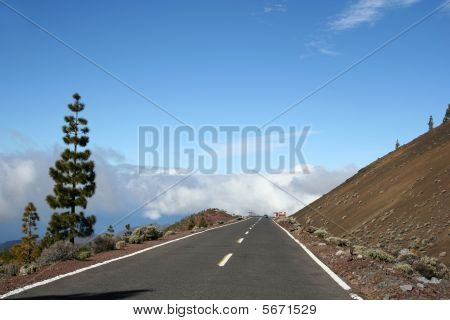 A estrada ao redor do vulcão Teide, Ilhas Canárias