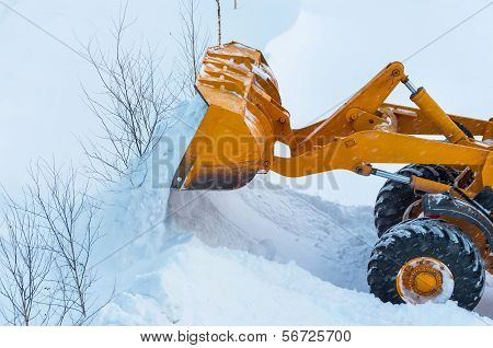 Clearing snow