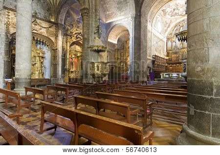 sisällä romaaninen tuomiokirkko Jaca, Huesca, Espanja, Espanja